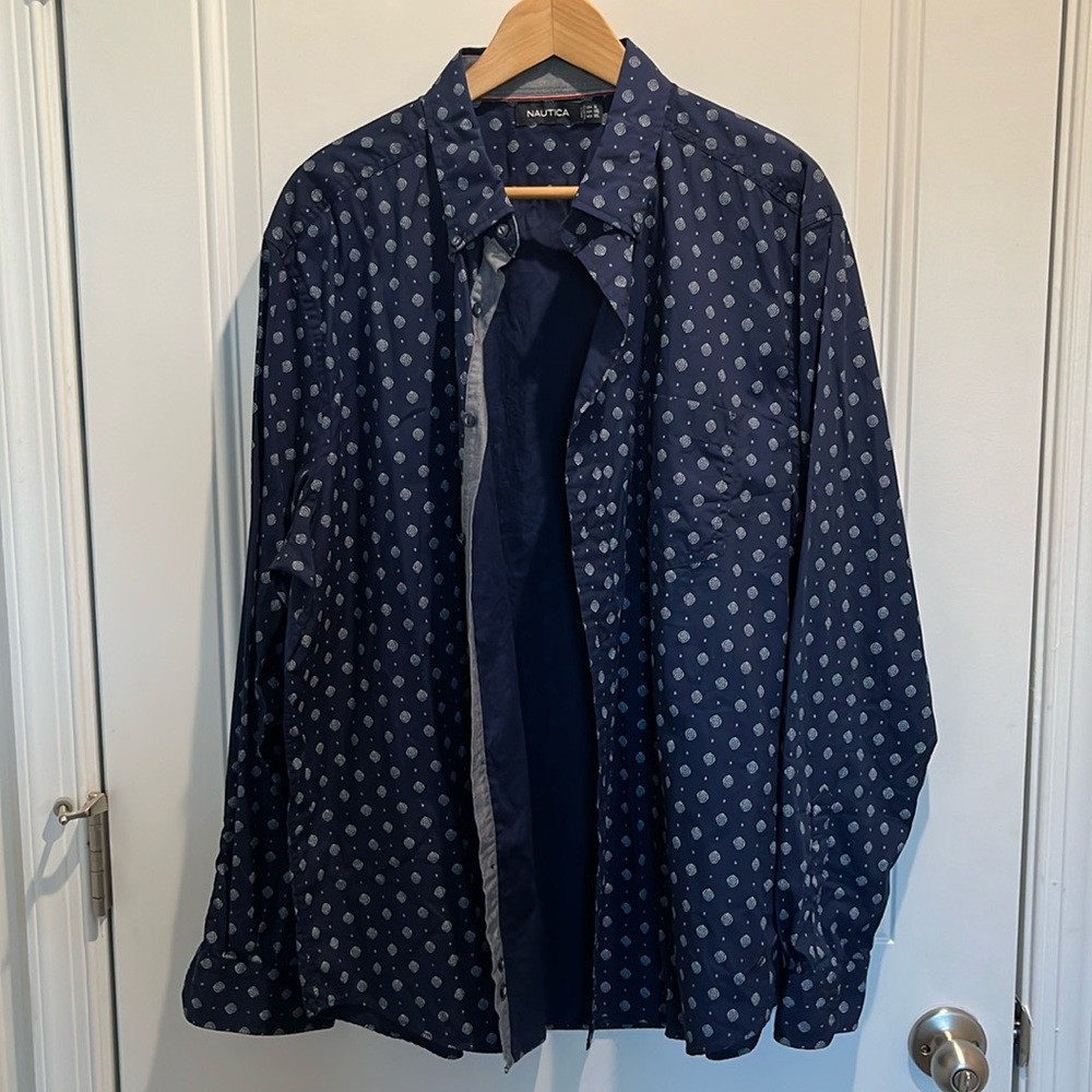 Men’s XL Nautica Casual Button Down Shirt